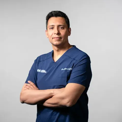 Dr César Calero, knee surgeon at INCOT Valencia